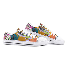 Load image into Gallery viewer, Andre&#39; Low Top Unisex Canvas Shoe
